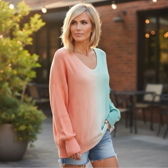 SIGNATURE 8 Beautiful oversized light knit sweater S M L - Picture 1 of 5